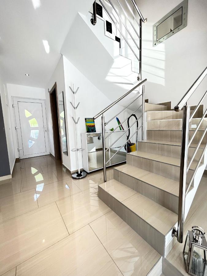 Holiday House "Sabine Green" Skrbčići Dış mekan fotoğraf