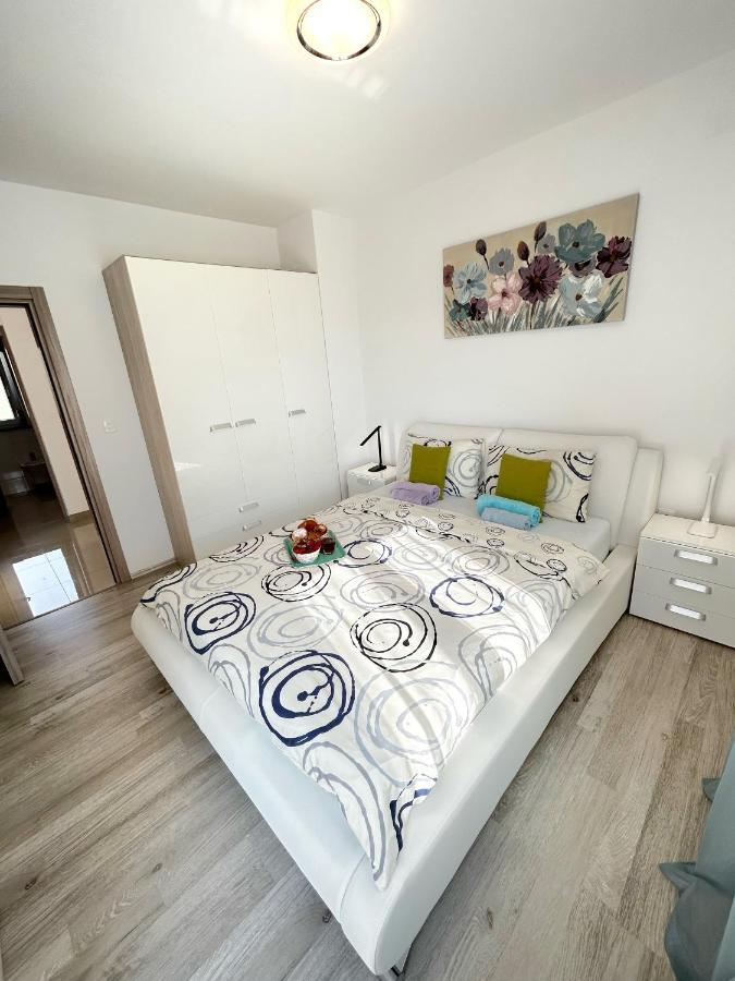 Holiday House "Sabine Green" Skrbčići Dış mekan fotoğraf