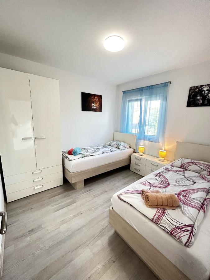 Holiday House "Sabine Green" Skrbčići Dış mekan fotoğraf